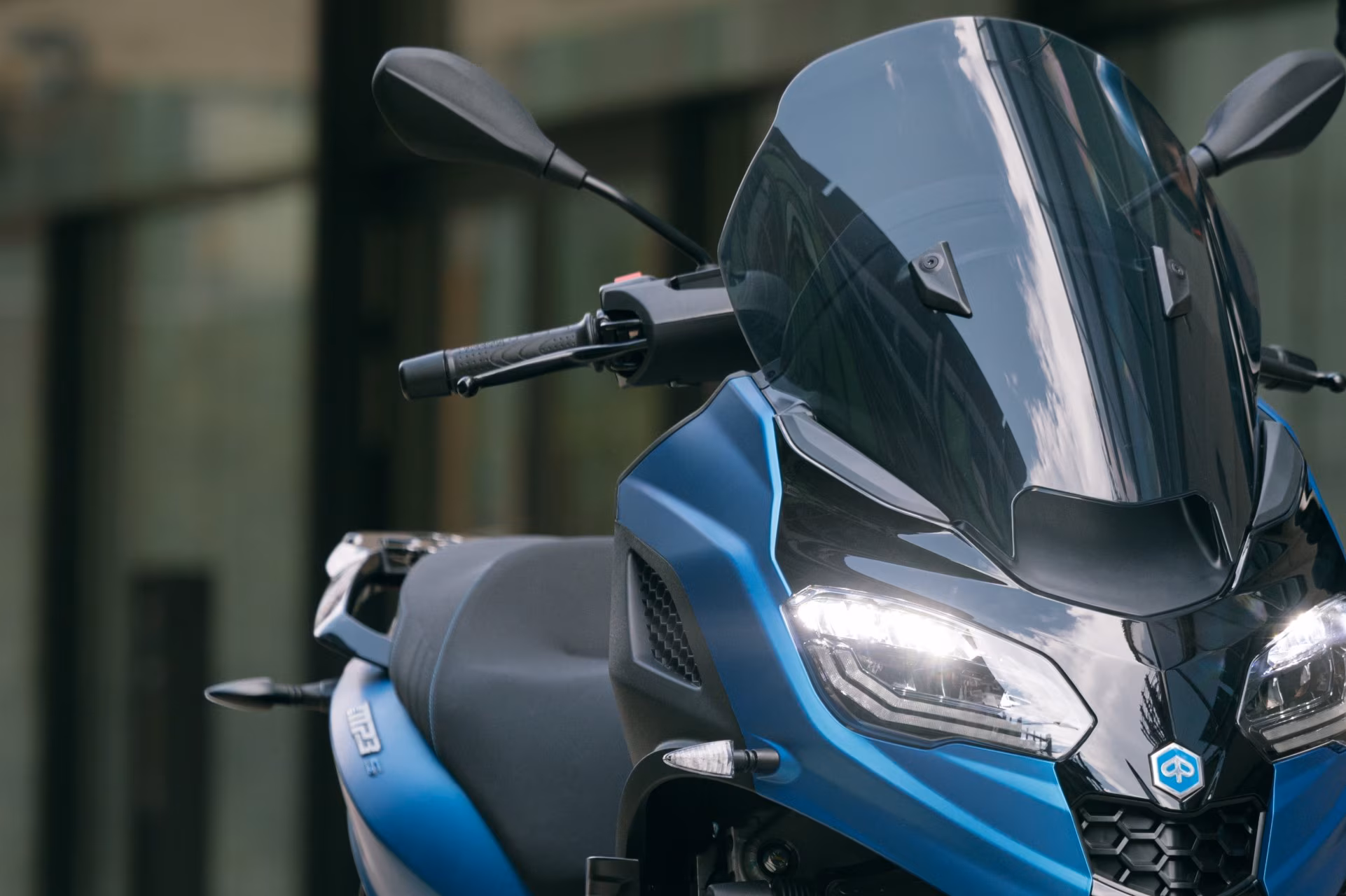 Piaggio MP3 w akcji